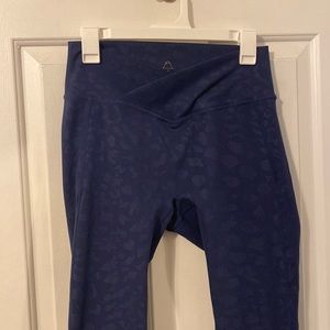 Blue Cheetah Crossover Leggings